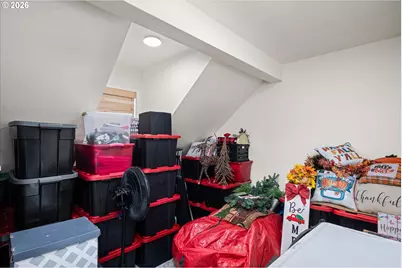 37640 Upper Camp Creek Rd, Springfield, OR 97478 - Photo 38