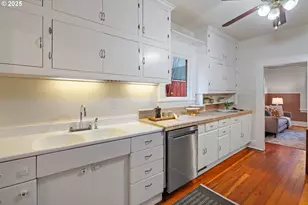 5415 NE 14th Pl, Portland, OR 97211 - Photo 10