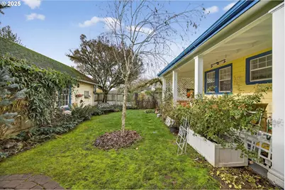 648 W Main St, Carlton, OR 97111 - Photo 42