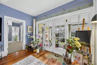 648 W Main St, Carlton, OR 97111 - Photo 8