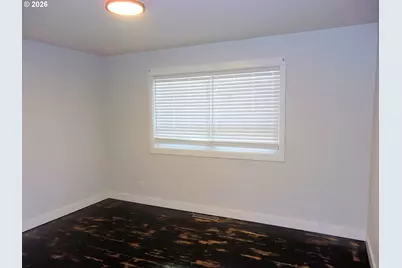412 SW Fir St, Willamina, OR 97396 - Photo 10