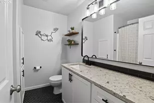 16431 Willamette Valley Dr, Oregon City, OR 97045 - Photo 26