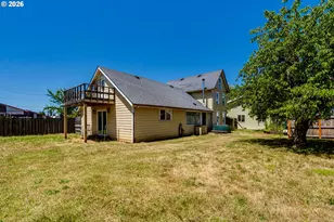 220 E Main St, Lowell, OR 97452 - Photo 34