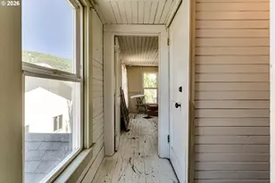 220 E Main St, Lowell, OR 97452 - Photo 32