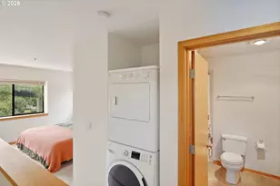 606 NW Naito Pkwy, Portland, OR 97209 - Photo 24