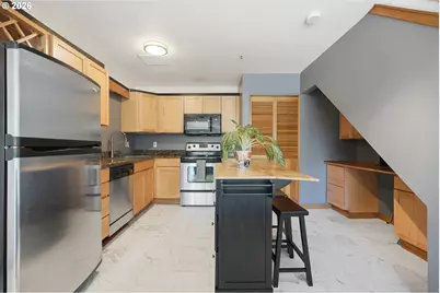 606 NW Naito Pkwy #A9, Portland, OR 97209 - Photo 18