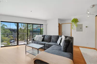 606 NW Naito Pkwy #A9, Portland, OR 97209 - Photo 10