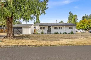 20923 NE Filbert St, Aurora, OR 97002 - Photo 38