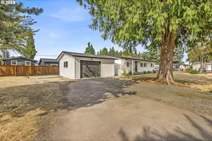 20923 NE Filbert St, Aurora, OR 97002 - Photo 8