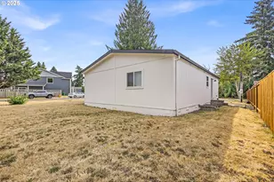 20923 NE Filbert St, Aurora, OR 97002 - Photo 34