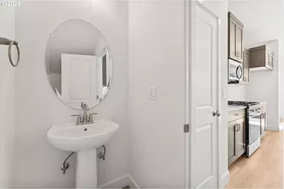 918 Rosebud Ct, Forest Grove, OR 97116 - Photo 14