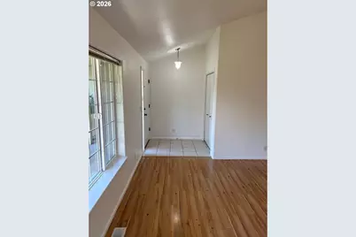 6087 Geyser Peak Pl, Eugene, OR 97402 - Photo 4