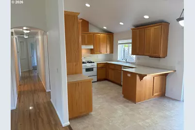 6087 Geyser Peak Pl, Eugene, OR 97402 - Photo 10