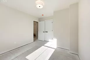 520 S Buxton St, Troutdale, OR 97060 - Photo 16