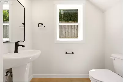 520 S Buxton St, Troutdale, OR 97060 - Photo 14