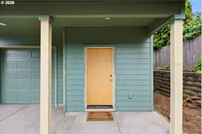 520 S Buxton St, Troutdale, OR 97060 - Photo 22
