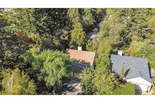 2439 SW Idaho St, Portland, OR 97239 - Photo 36