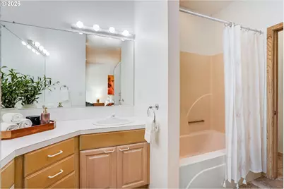 2439 SW Idaho St, Portland, OR 97239 - Photo 22