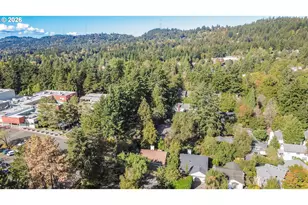 2439 SW Idaho St, Portland, OR 97239 - Photo 38