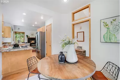2439 SW Idaho St, Portland, OR 97239 - Photo 4