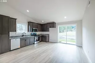 4410 Knotty Pne Ct, Sweet Home, OR 97386 - Photo 10