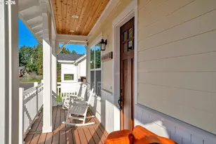 290 Harbor St, Florence, OR 97439 - Photo 4