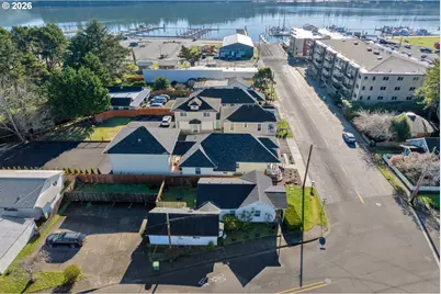 290 Harbor St, Florence, OR 97439 - Photo 46