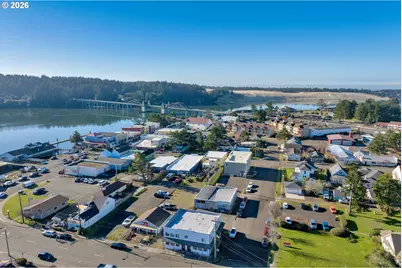 290 Harbor St, Florence, OR 97439 - Photo 44