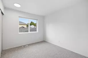 1799 SW Daybreak Way, Troutdale, OR 97060 - Photo 28