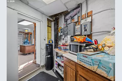 1840 NE Sandy Blvd, Portland, OR 97232 - Photo 28