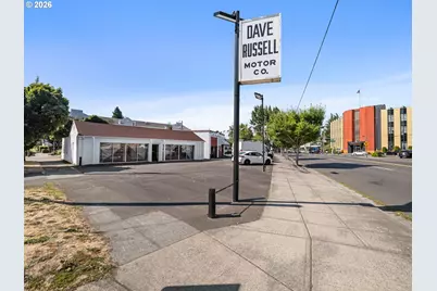 1840 NE Sandy Blvd, Portland, OR 97232 - Photo 6