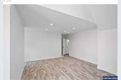1117 6th St, Salem, OR 97304 - Photo 16