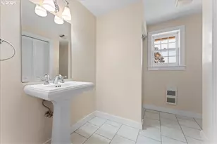 36175 S Hwy 213, Molalla, OR 97038 - Photo 32