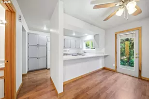 7509 NE Vancouver Mall Dr, Vancouver, WA 98662 - Photo 8