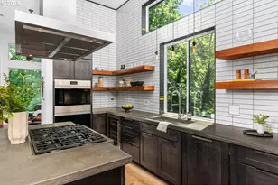 5210 SW Hewett Blvd, Portland, OR 97221 - Photo 10