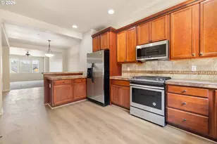 10012 SE Old Town Ct, Happy Valley, OR 97086 - Photo 6