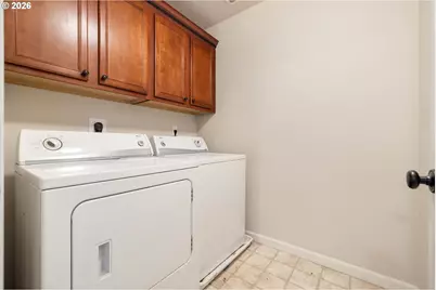 10012 SE Old Town Ct, Happy Valley, OR 97086 - Photo 20