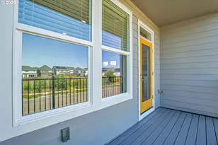 16473 NW Liberty St, Portland, OR 97229 - Photo 12