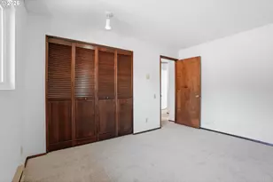 10970 SW Meadowbrook Dr, Portland, OR 97224 - Photo 20