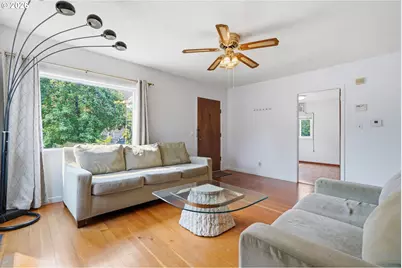 4532 NE 55th Ave, Portland, OR 97218 - Photo 6