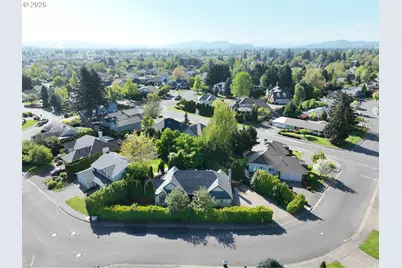 1625 Victorian Way, Eugene, OR 97401 - Photo 30