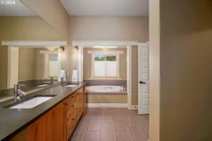 2015 Landaggard Dr, Salem, OR 97304 - Photo 24