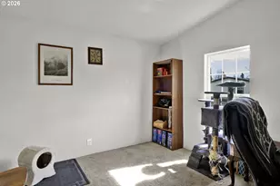 538 Lochaven Ave, Springfield, OR 97477 - Photo 22