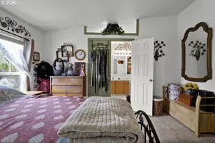 538 Lochaven Ave, Springfield, OR 97477 - Photo 20