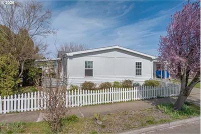 538 Lochaven Ave, Springfield, OR 97477 - Photo 4