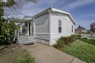 538 Lochaven Ave, Springfield, OR 97477 - Photo 6