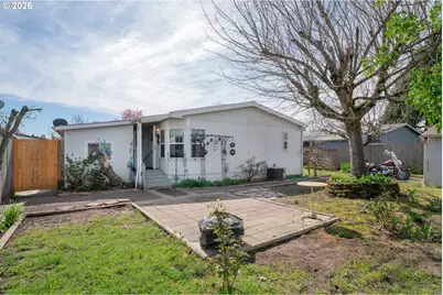 538 Lochaven Ave, Springfield, OR 97477 - Photo 36