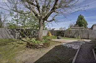 538 Lochaven Ave, Springfield, OR 97477 - Photo 28
