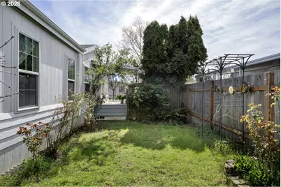 538 Lochaven Ave, Springfield, OR 97477 - Photo 30