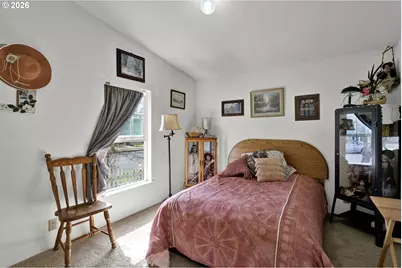 538 Lochaven Ave, Springfield, OR 97477 - Photo 26